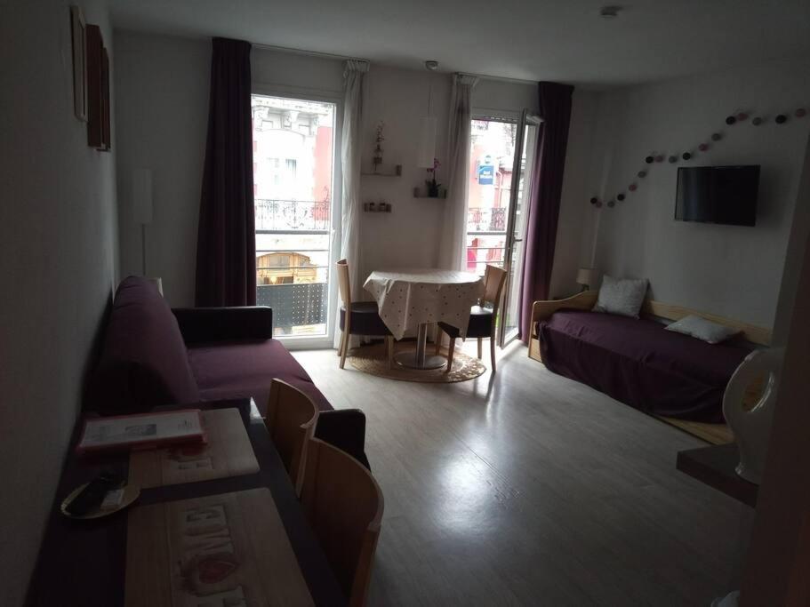 Agreable Studio Familial A Lourdes, Proche Gare Kültér fotó