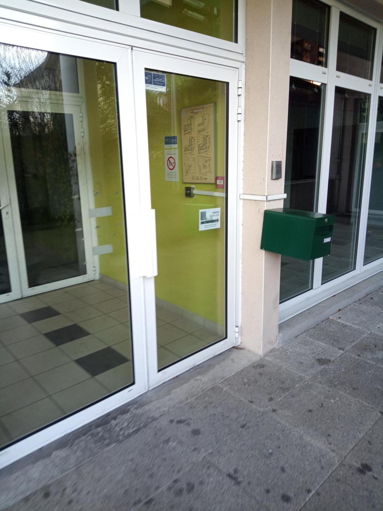 Agreable Studio Familial A Lourdes, Proche Gare Kültér fotó